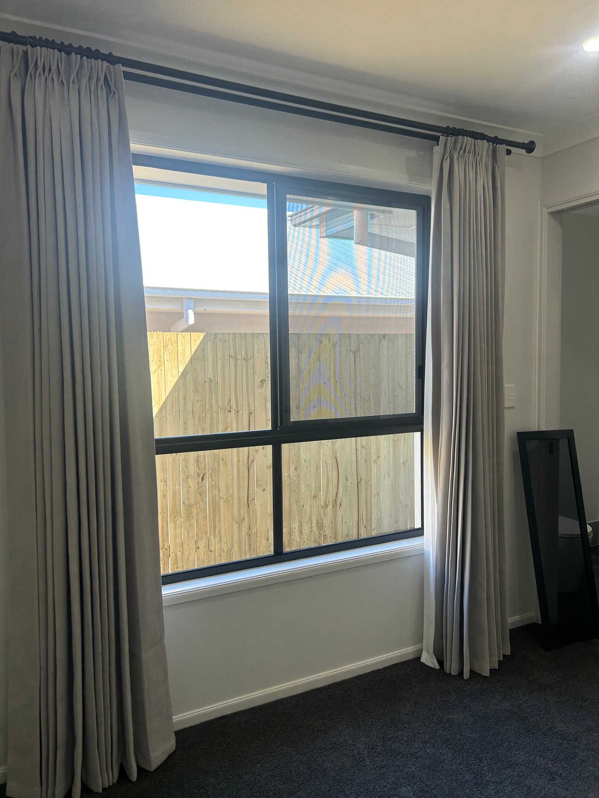 Security Screens & Aluminium Windows Brisbane | iHOME